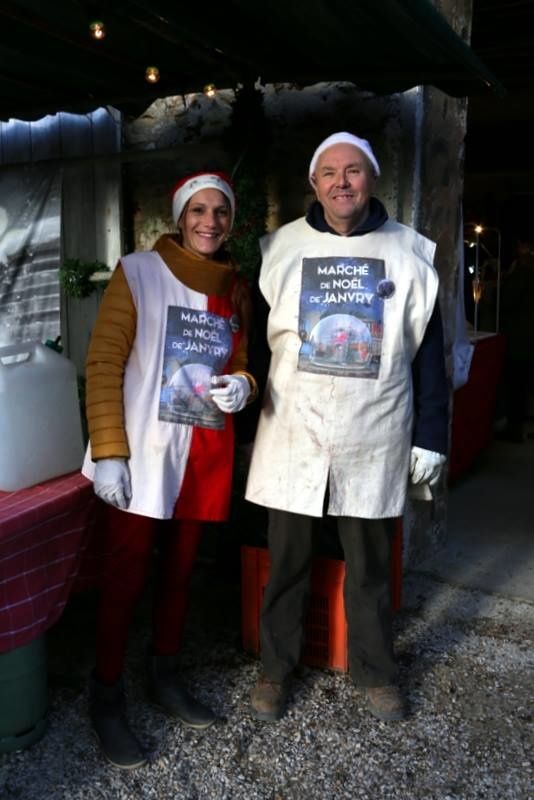 On a gagné ! le merveilleux village de noel ,c'est eux ! les lutins de janvry