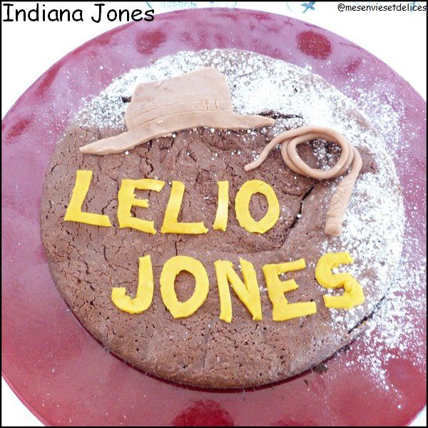 Gâteau d'anniversaire Indiana Jones