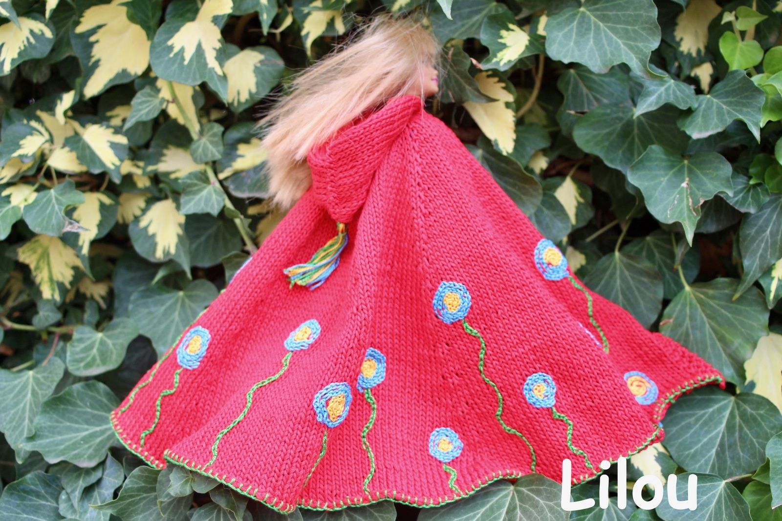 Cape et robe pour Barbie DIY modele tuto gratuit - Fils de Lilou - tricot,  crochet, dentelle, couture, broderie, tuto modele gratuit