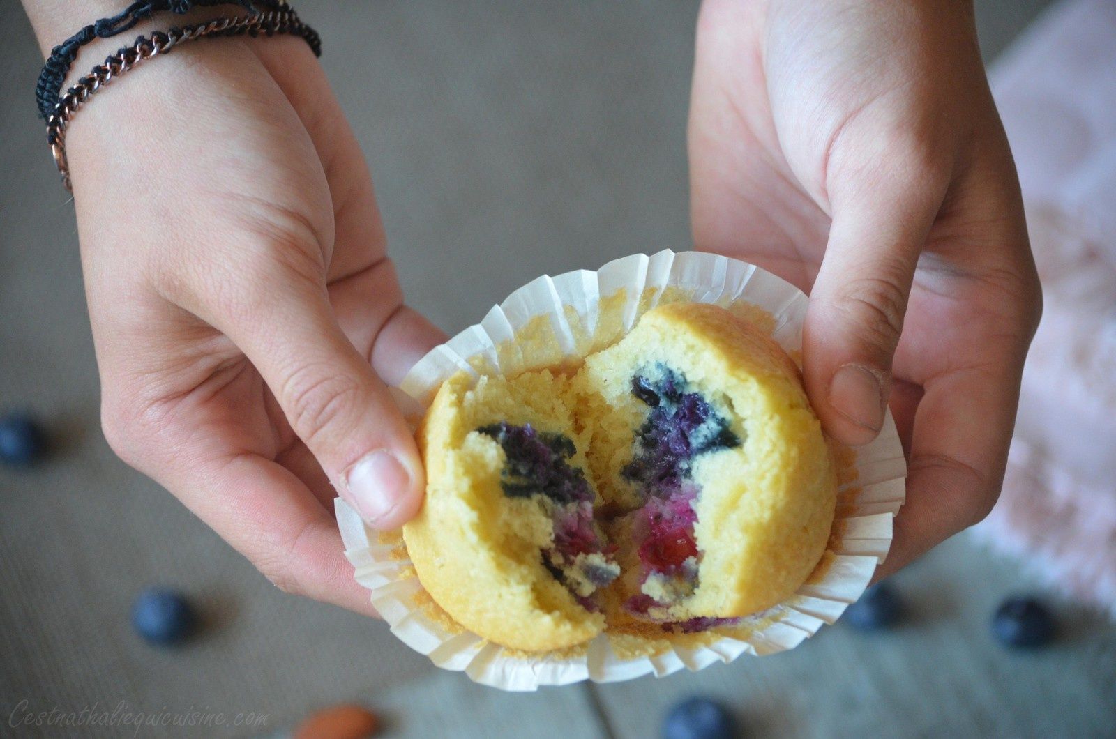 Muffins aux myrtilles et lait d'amande