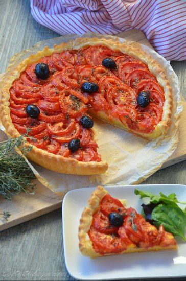 Tarte à la tomate et à l'amande