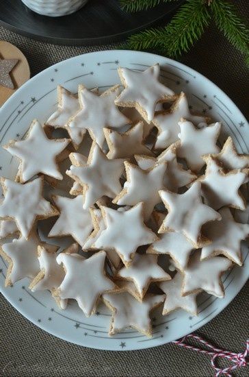 Etoiles à la cannelle ou zimtsterne 