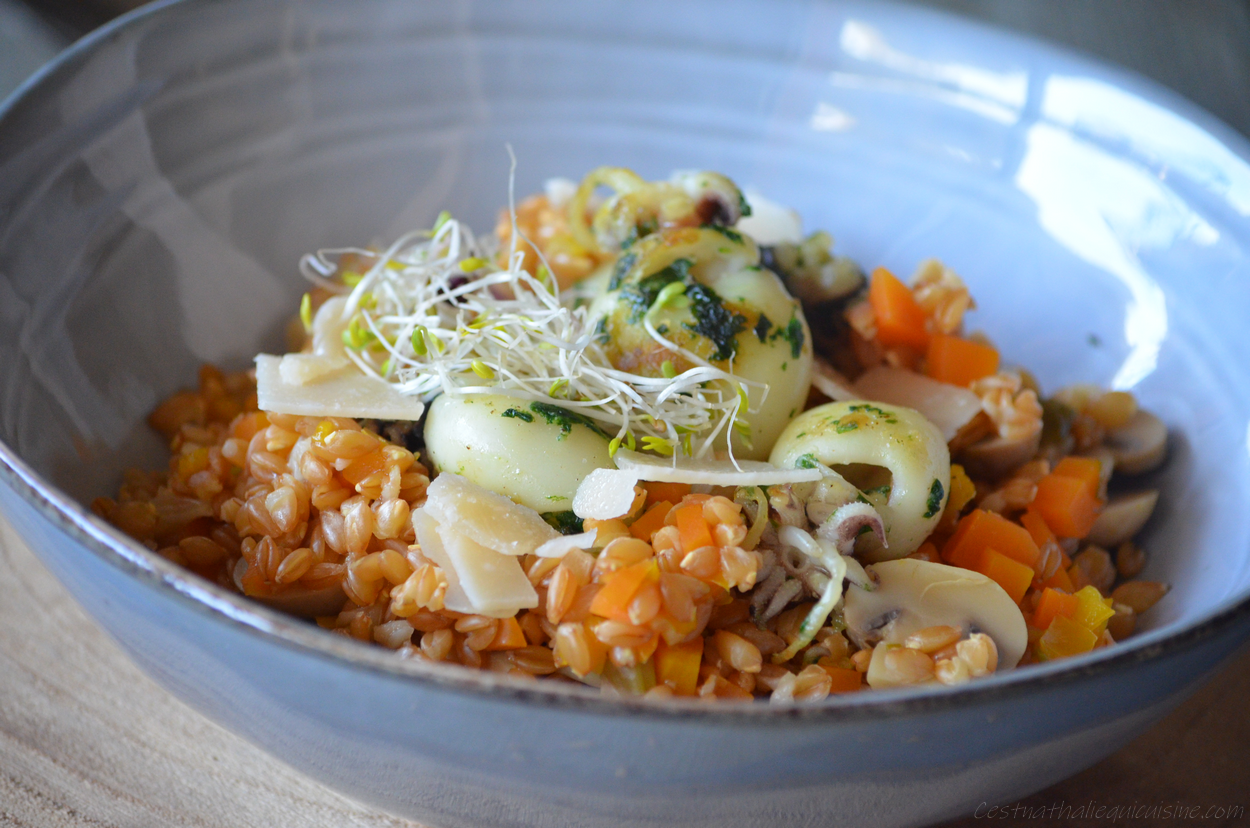 Risotto de petit épeautre aux légumes et seiches sautées en persillade