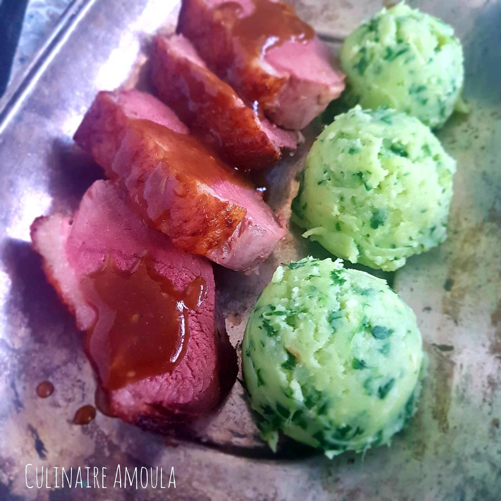 Magret de canard  laqué et sa purée au pesto de roquette