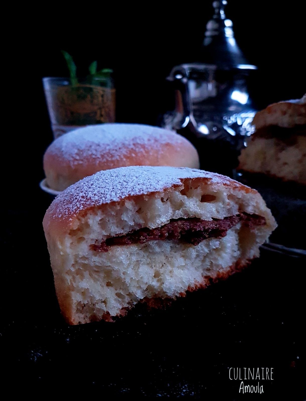 Brioches fourrées à l'amlou