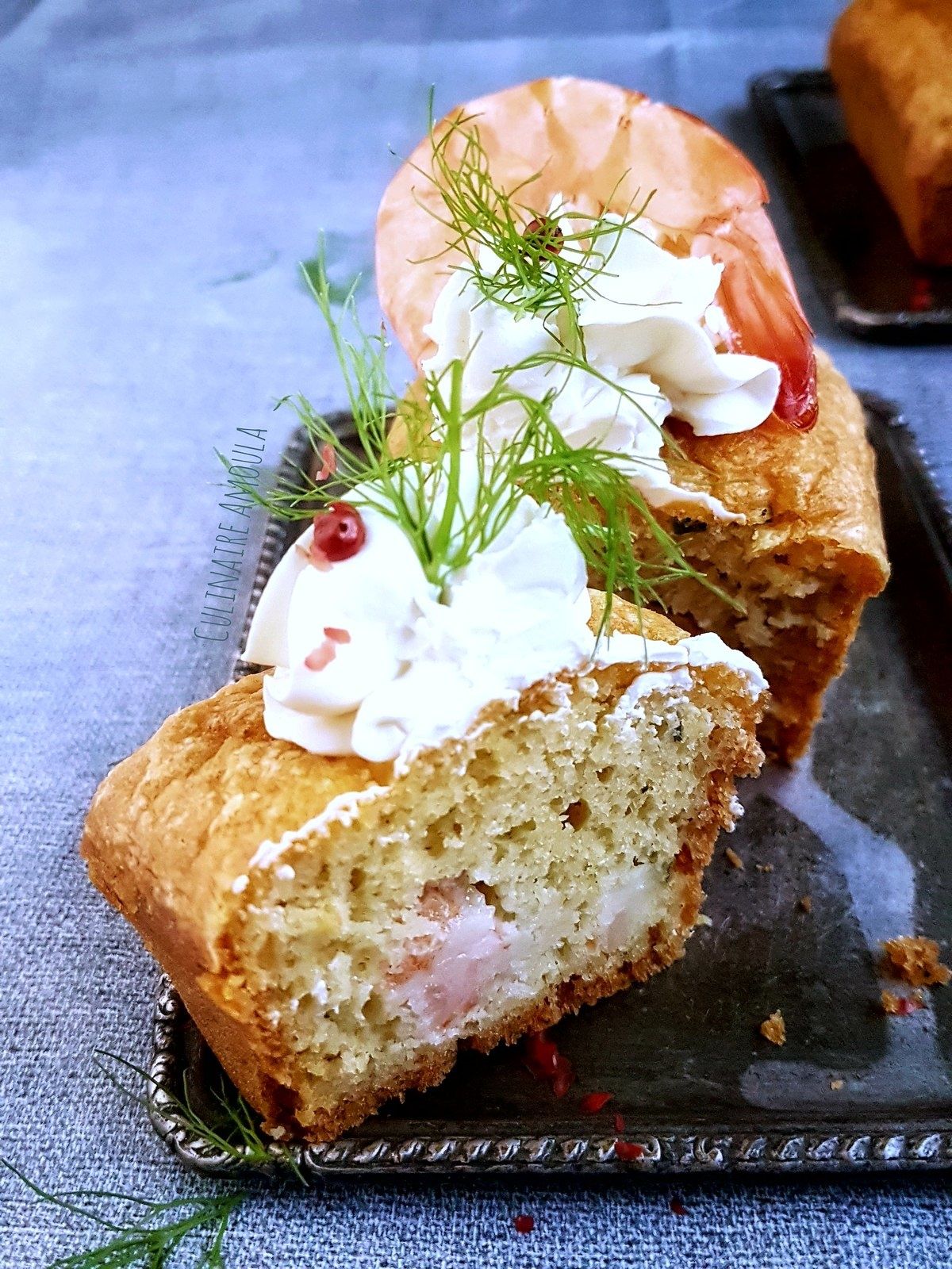 Mini cakes salés aux crevettes pour l'apéro