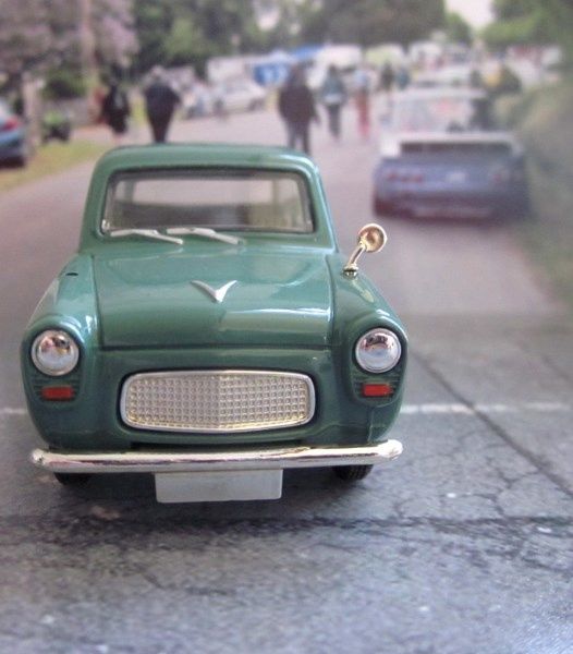 FORD 100E LICHEN GREEN 1953 VANGUARDS 1/43