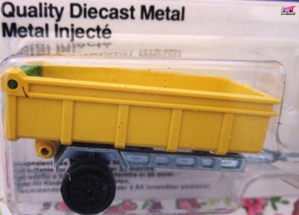 316-A TRACTEUR AVEC REMORQUE BLISTER DOUBLE MAJORETTE 1/65