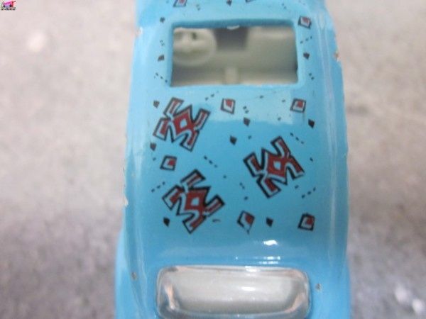 203-D VOLKSWAGEN COCCINELLE 1302 MAJORETTE 1/60