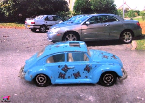 203-D VOLKSWAGEN COCCINELLE 1302 MAJORETTE 1/60