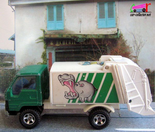 camion-poubelles-toyota-majorette-1-35-refuse-truck