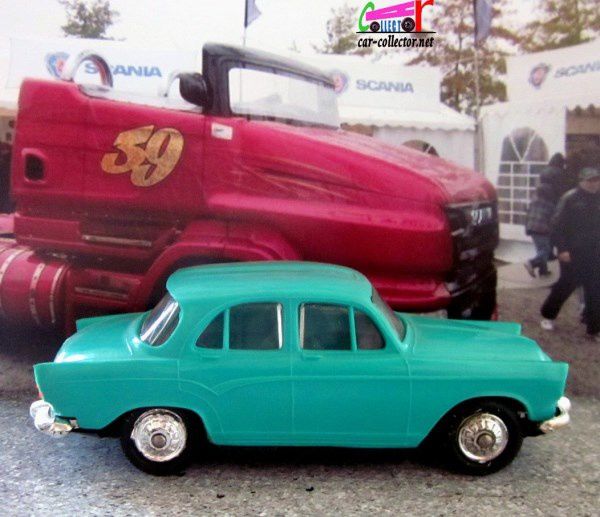 simca-aronde-p60-turquoise-norev-1-43