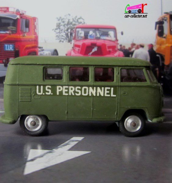 volkswagen-combi-us-personnel-carrier-corgi