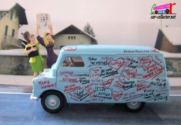 van-beatles-graffitis-corgi