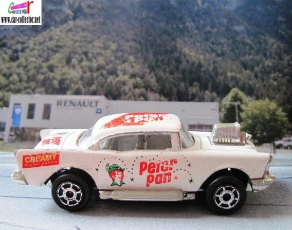 57-chevy-hot-rod-majorette-peter-pan