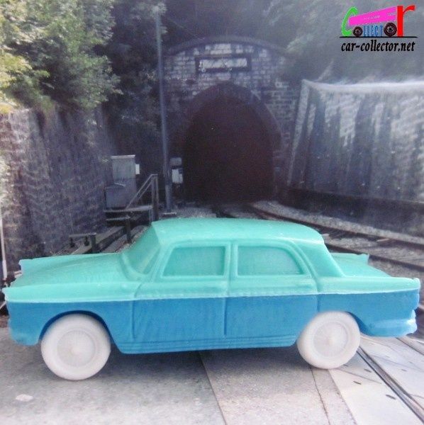 peugeot-404-berline-plastique-falk-oyonnax-ain
