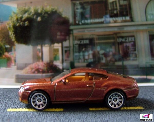 bentley-continental-gt-matchbox-serie-ready-action