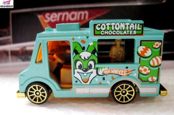 ice-cream-truck-good-humor-pack-6-easter-speedsters-egg-2010-hot-wheels