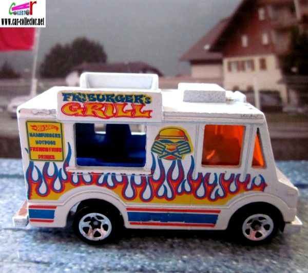 ice-cream-truck-good-humor-2011-174-city-works-hot-wheels-1-64