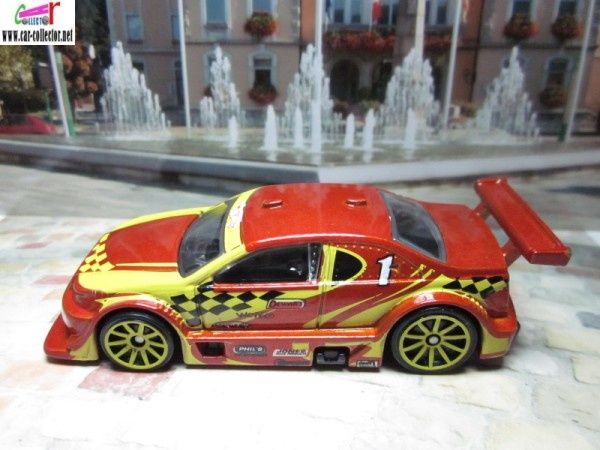 amazoom-volvo-s60-2008-030-first-editions-hot-wheels
