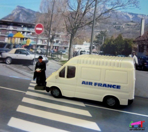 ford-transit-air-france-verem-1-87