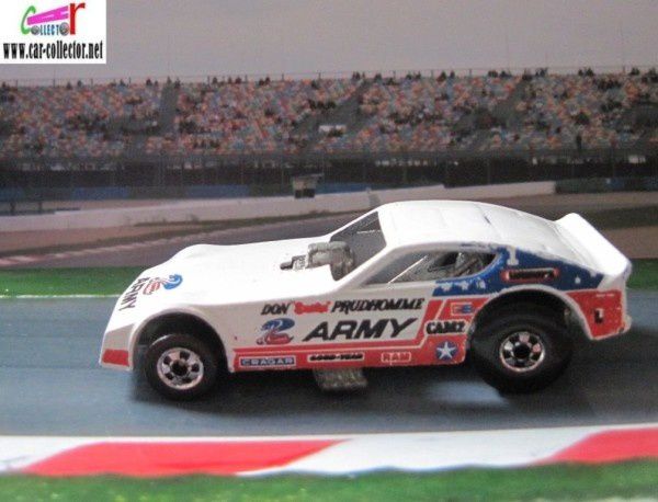 army-funny-car-77-plymouth-arrow-fc-snake-prudhomme-drag-stripper-hot-wheels-larry-wood-bob-rosas