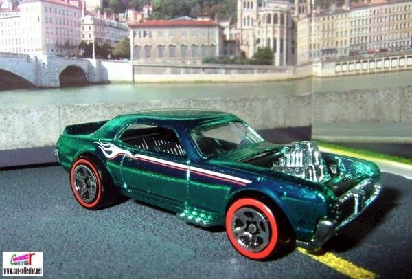 ford-mercury-cougar-xr7-1967-green-nitty-gritty-kitty-hot-wheels-classics