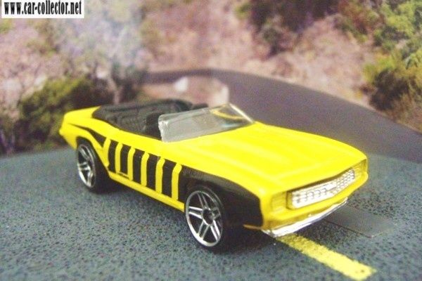 69-camaro-cabriolet-hot-wheels-stars-2008-097-hot-wheels