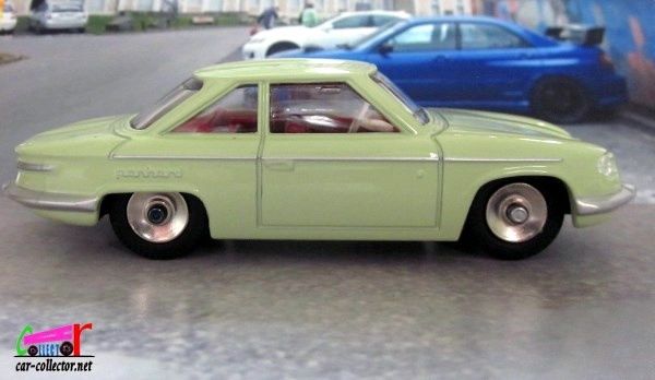 panhard-24c-coach-absinthe-dinky-toys-reedition-atlas-1-43