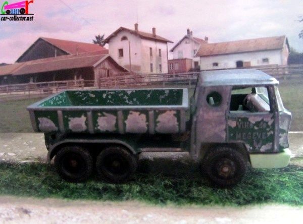 camion-bernard-chasse-neige-ville-de-megeve-rail-route-majorette-1-100