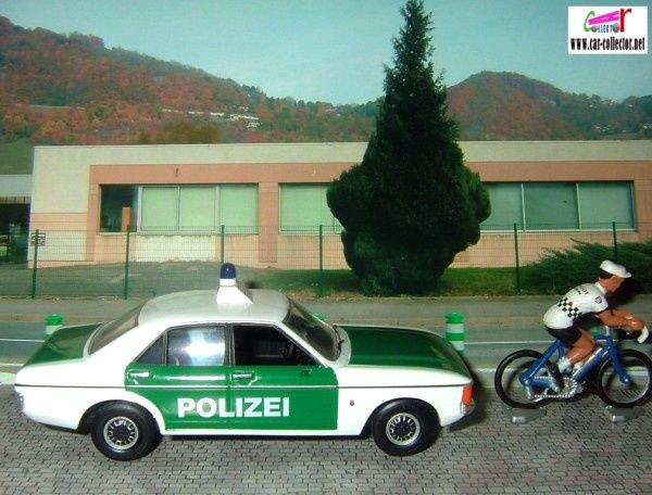 ford-granada-consul-saarland-1976-polizei-germany-vanguards-1-43-edition-limitee