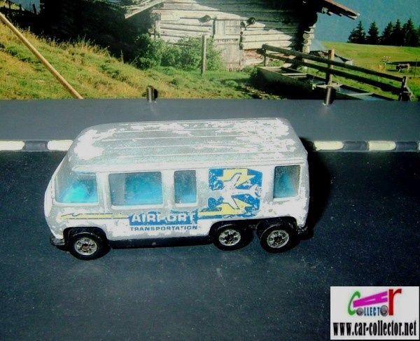 gmc-motorhome-airport-transportation-hot-wheels-made-in-france-1983