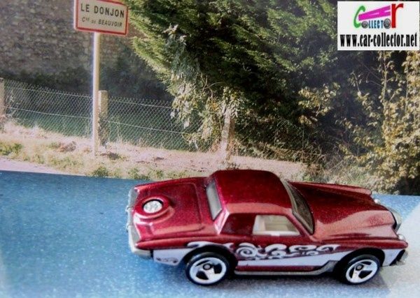 stutz-blackhawk-collector-687-1998-hot-wheels