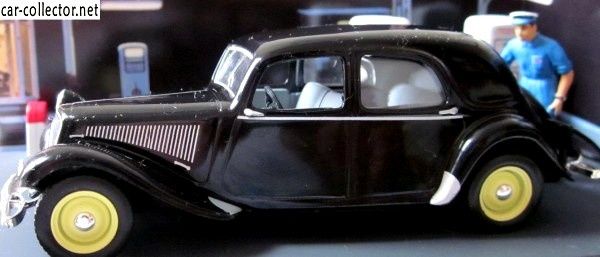 diorama-citroen-traction-11-le-plein-d-essence-la-pacaudiere-roanne-la-route-bleue-rn7-altaya