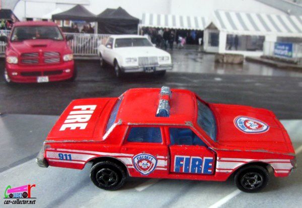 chevrolet-impala-police-car-fire-brigade-911-majorette-1-69