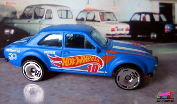 70-ford-escort-rs-1600-race-team-50-ans-hot-wheels-2018-335