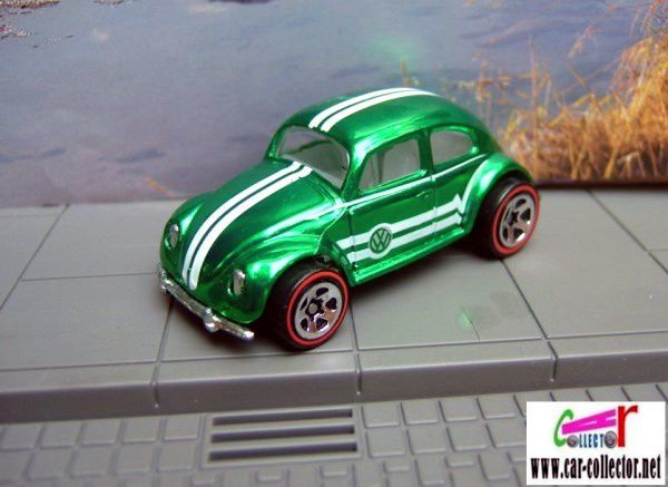 volkswagen-beetle-green-vw-bug-vw-cox-hot-weels-1-64-serie-classics-numero-1-2005