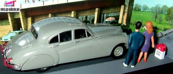 FASCICULE N°48 DIORAMA JAGUAR MKVII - RELAIS ROUTE - ETAPE SAULIEU CHAGNY.