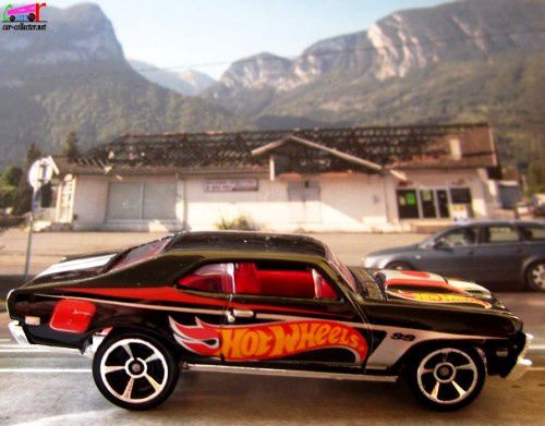 68-chevy-nova-black-hot-wheels-chevrolet-nova-1968-racing-series-2012-171