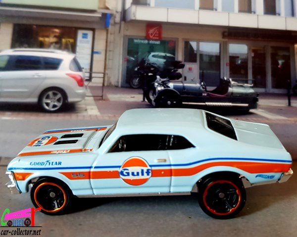 68-chevy-nova-gulf-hot-wheels-chevrolet-nova-1968-gulf-speed-graphics-series-2019-067