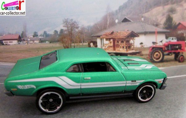 68-chevy-nova-green-hot-wheels-chevrolet-nova-1968-street-beasts-series-2011-082