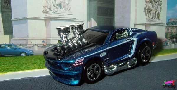 1968-ford-mustang-tooned-dark-blue-2003-046-35th-anniversary-hot-wheels-first-editions
