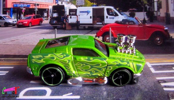 1968-mustang-tooned-green-5-pack-flames-2019-hot-wheels-2cv-cabriolet-weil-am-rhein