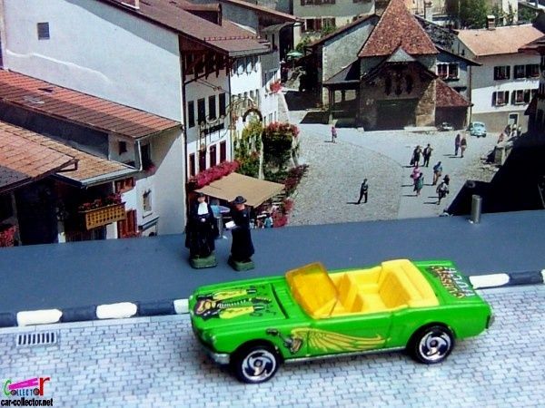 65-mustang-convertible-pack-5-motorin-music-2000-hot-wheels-ford-mustang-cabriolet-1965