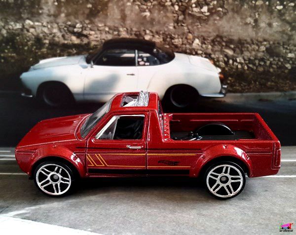 volkswagen-caddy-vw-pick-up-hot-wheels-1-64-showroom-series