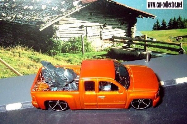 2007-chevy-silverado-new-model-hot-wheels-2007-020