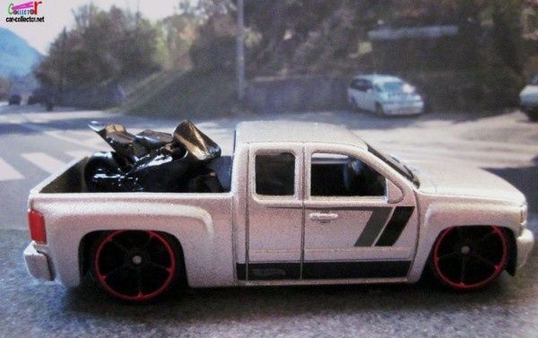 2007-chevy-silverado-chevrolet-pick-up-pack-5-2011-hot-wheels