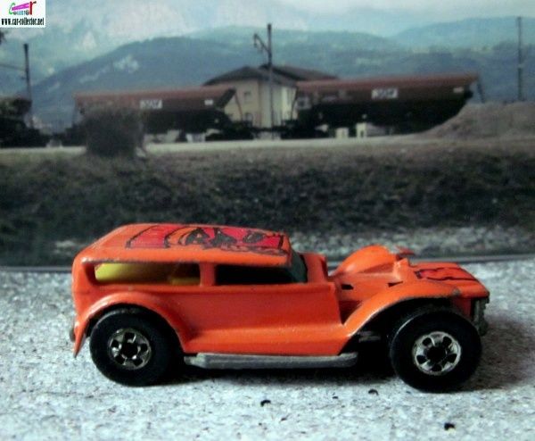 prowler-the-demon-32-ford-sedan-lil-coffin-hot-wheels-made-in-france