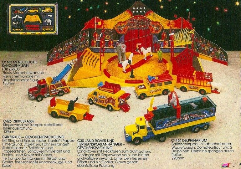 CATALOGUE CORGI 1981-1982.