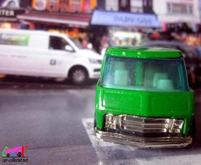 gmc-motorhome-green-hot-wheels-1980